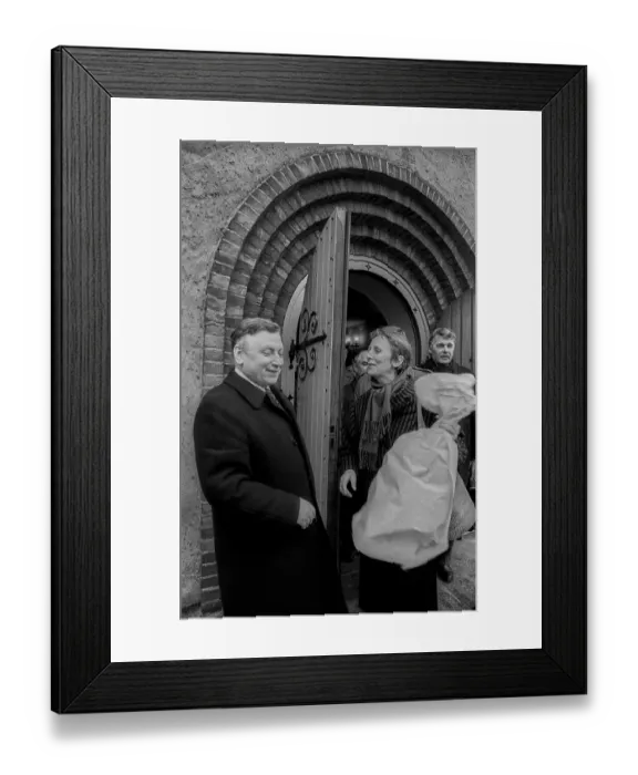 Framed Print : Germany, Berlin, 25.02.1991, Birthday of General Superintendent Guenter Krusche Framed Print : Germany, Berlin, 25.02.1991, Birthday of General Superintendent Guenter Krusche