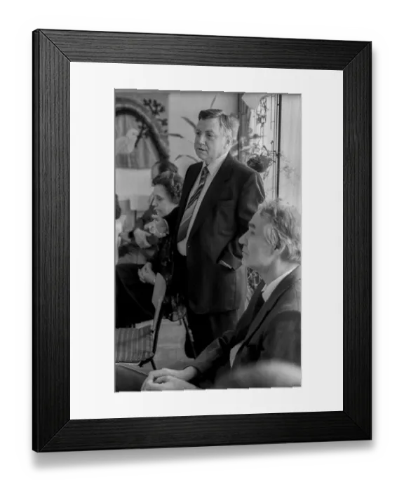 Framed Print : Germany, Berlin, 25 February 1991 Framed Print : Germany, Berlin, 25 February 1991
