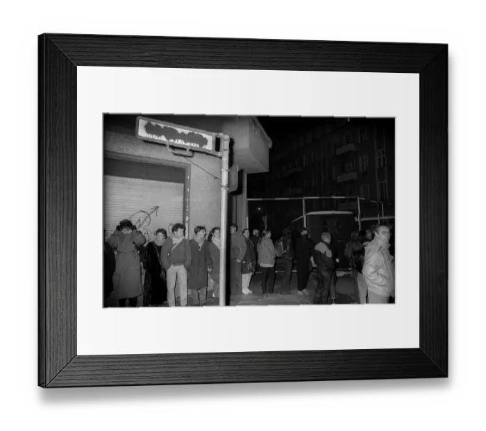 Framed Print : Germany, Berlin, 25 November 1990
