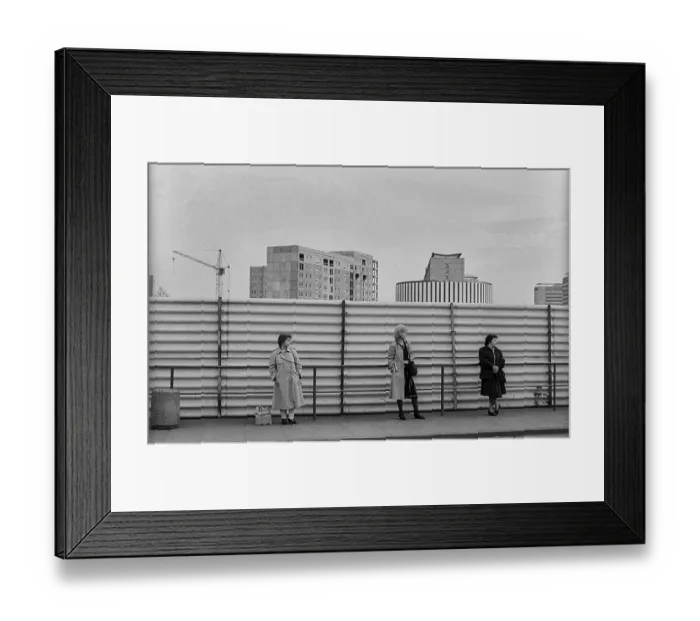Framed Print : GDR, Dresden, 13.6.1989, tram stop