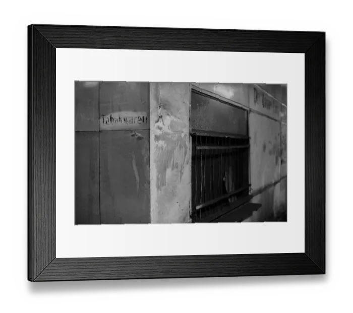Framed Print : GDR, Berlin, 17 June 1990, Potsdamer Platz S-Bahn station