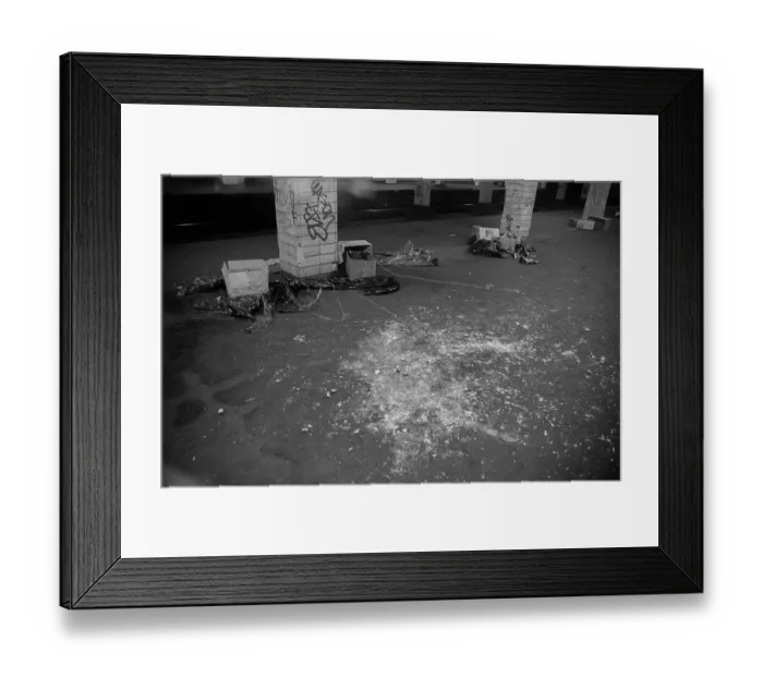 Framed Print : GDR, Berlin, 17.6.1990, S-Bahn station Nordbahnhof Framed Print : GDR, Berlin, 17.6.1990, S-Bahn station Nordbahnhof