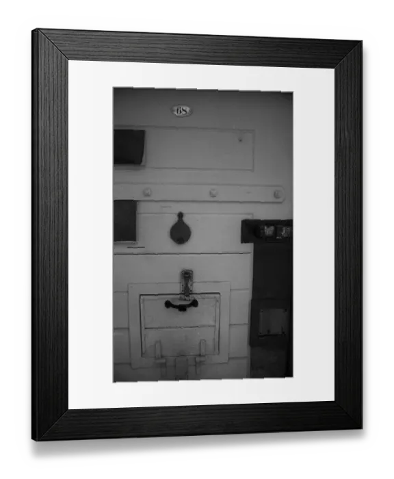 Framed Print : GDR, Potsdam, 13.05.1990, Linden Hotel