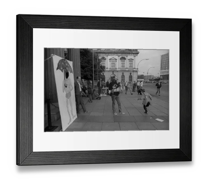 Framed Print : GDR, Berlin, 15 May 1990, Neue Wache