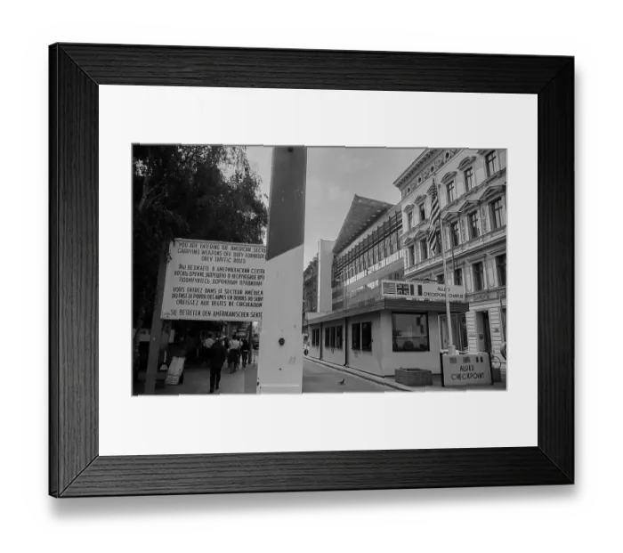 Framed Print : GDR, Berlin, 22 May 1990, Allied border house
