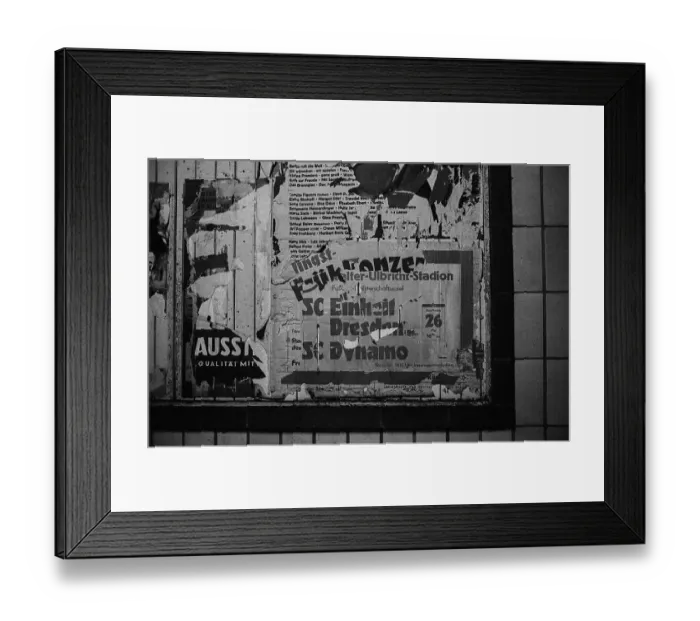 Framed Print : GDR, Berlin, 29 May 1990, Stadtmitte underground station (now U6)