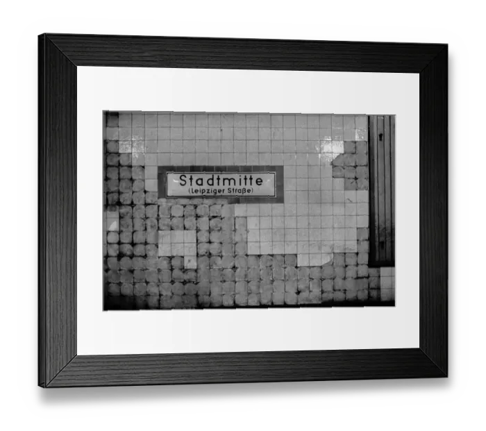 Framed Print : GDR, Berlin, 29 May 1990, Stadtmitte underground station (now U6) Framed Print : GDR, Berlin, 29 May 1990, Stadtmitte underground station (now U6)