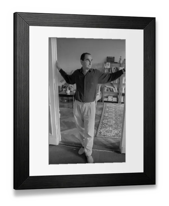 Framed Print : GDR, Berlin, 13.06.1990, director and actor Juri Kramer Framed Print : GDR, Berlin, 13.06.1990, director and actor Juri Kramer