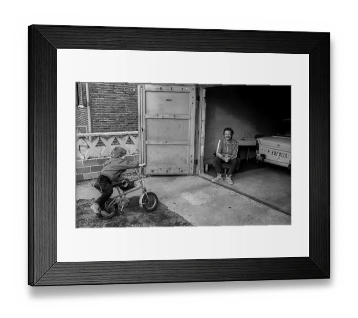 Framed Print : Germany, Greppin, 31 March 1992 Framed Print : Germany, Greppin, 31 March 1992