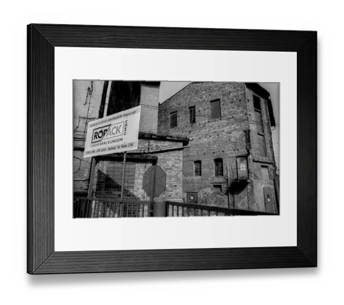 Framed Print : Germany, Wolfen, 31 March 1992
