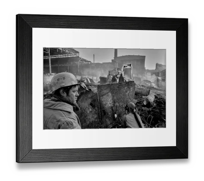 Framed Print : Germany, Bitterfeld, 31 March 1992