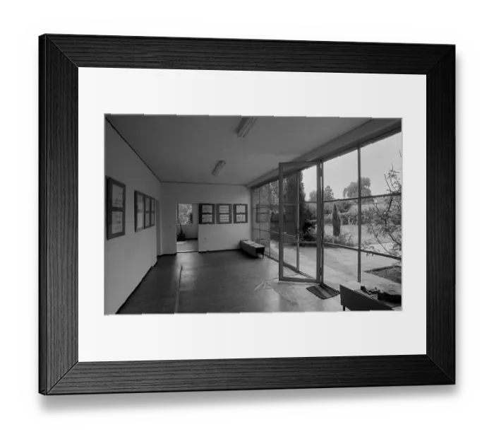 Framed Print : Germany, Berlin, 07.08.1991, Mies van der Rohe Haus
