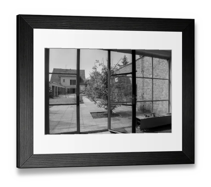Framed Print : Germany, Berlin, 07.08.1991, Mies van der Rohe Haus Framed Print : Germany, Berlin, 07.08.1991, Mies van der Rohe Haus
