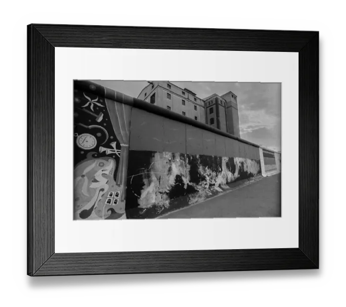 Framed Print : Germany, Berlin, 13.08.1991, East Side Galerie
