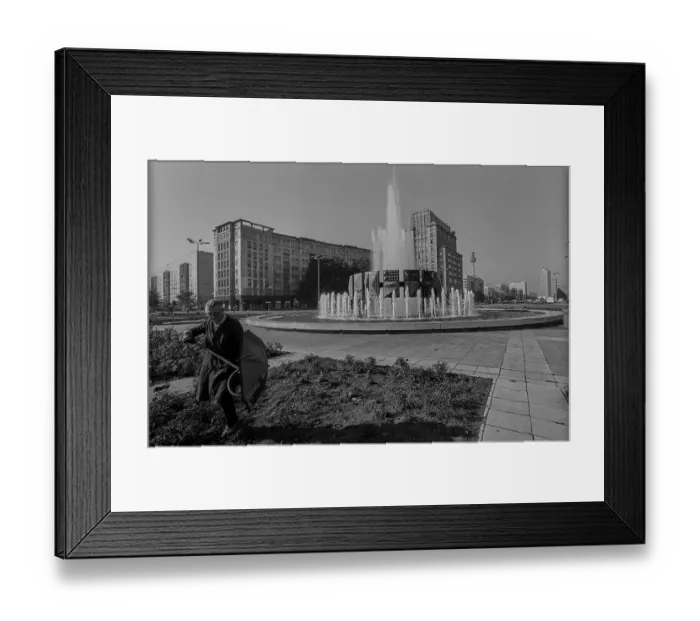 Framed Print : Germany, Berlin, 09.10.1991, Strausberger Platz