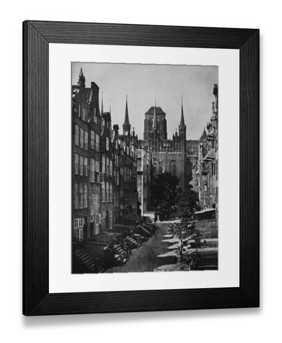 Framed Print : Mariengasse lane in Gdansk, Poland Framed Print : Mariengasse lane in Gdansk, Poland