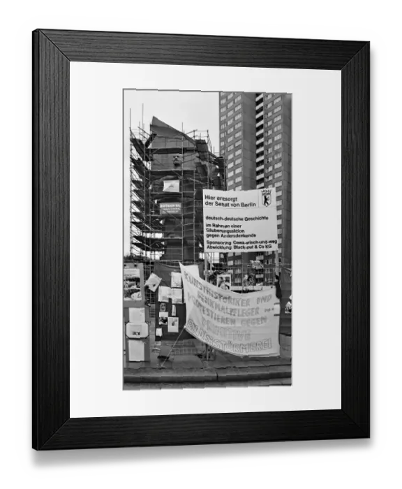 Framed Print : Protests at the scaffolded Lenin Monument at the start of demolition work