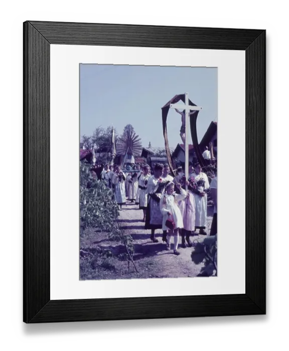 Framed Print : Corpus Christi procession in Wackersberg near Bad Toelz