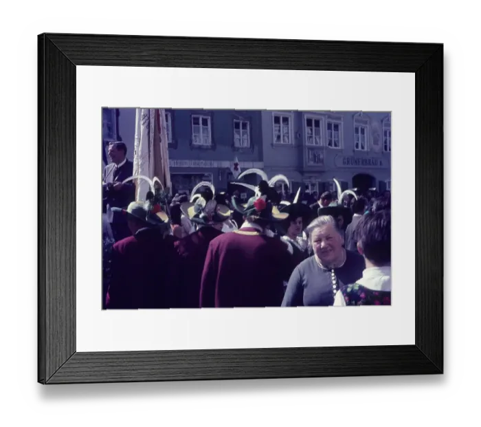 Framed Print : Markstrasse Bad Toelz, Untere Marktstrasse