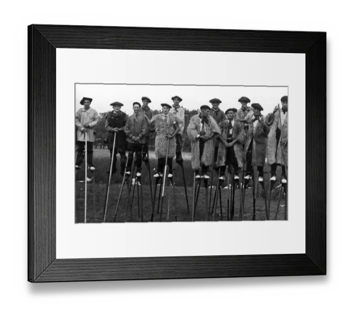 Framed Print : Historic photo, spectators, ca. 1930 Framed Print : Historic photo, spectators, ca. 1930