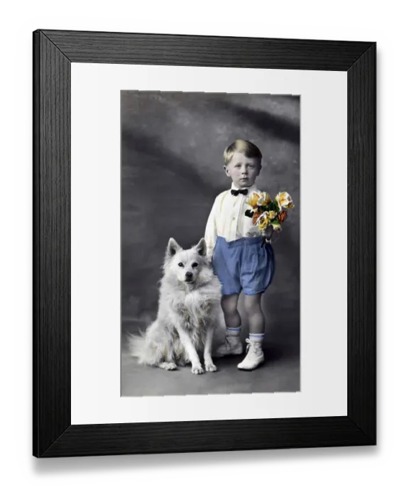 Framed Print : Historic photo, child with his dog, ca. 1910