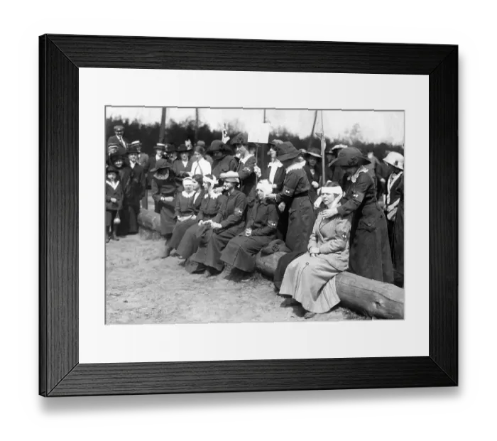 Framed Print : Historic photograph, paramedic training Framed Print : Historic photograph, paramedic training