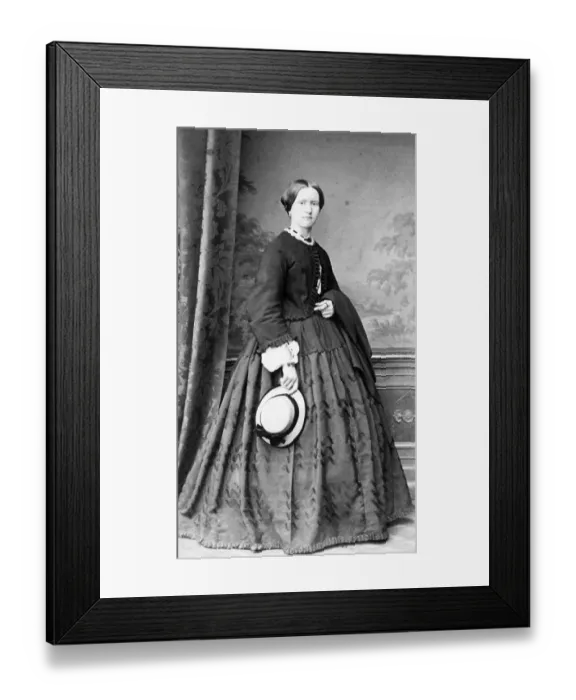 Framed Print : Historic photograph, fashion during the German Empire