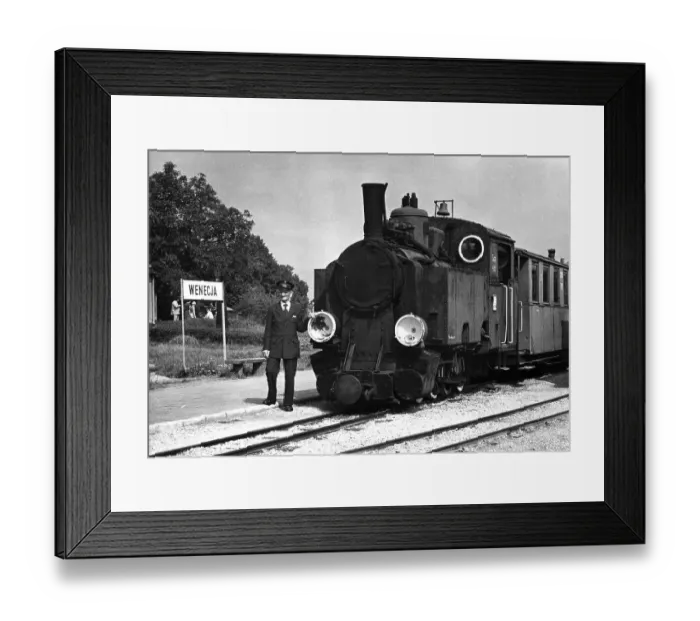Framed Print : Historic photograph, steam engine, around 1940