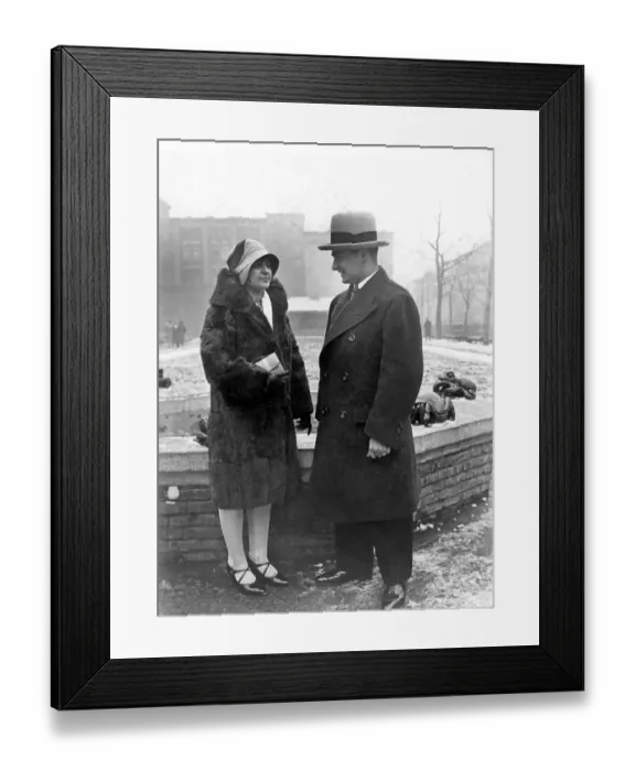 Framed Print : Couple, fashion, historic photograph, around 1924 Framed Print : Couple, fashion, historic photograph, around 1924