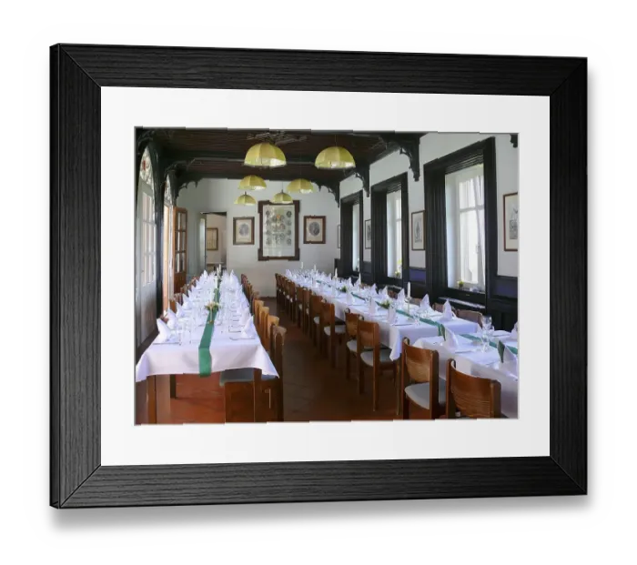 Framed Print : Table setting in the restaurant of a wedding Framed Print : Table setting in the restaurant of a wedding