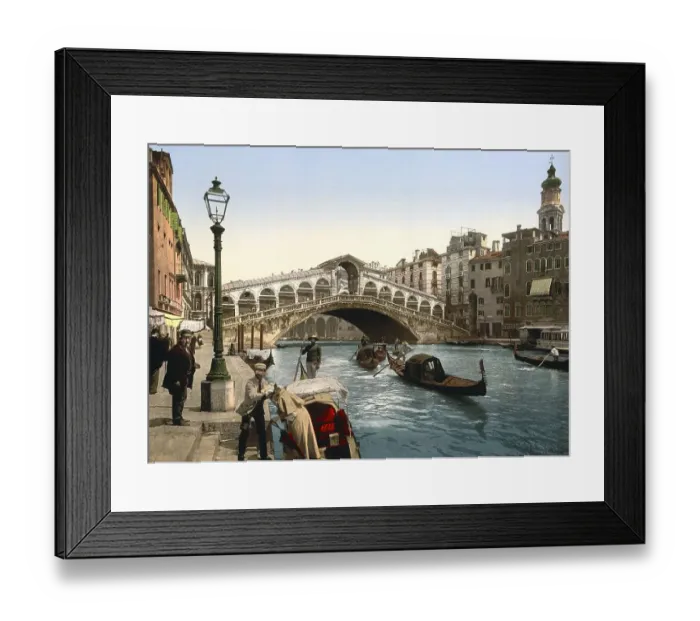 Framed Print : The Rialto Bridge, Venice, Italy Framed Print : The Rialto Bridge, Venice, Italy