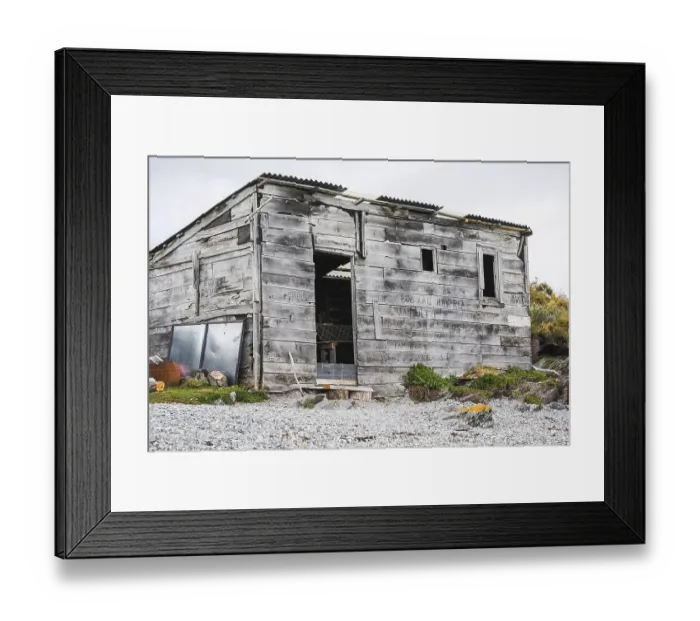 Framed Print : Wooden shack with sheet roof and no door in Ushuaia