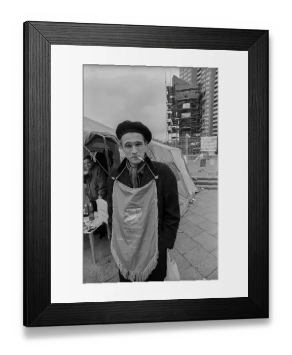Framed Print : Germany, Berlin, 23 October 1991 Framed Print : Germany, Berlin, 23 October 1991