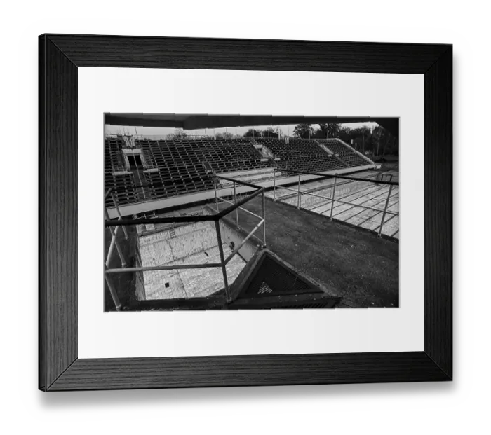 Framed Print : Germany, Berlin, 16.11.1991, Friesenstadion (swimming stadium) in decay