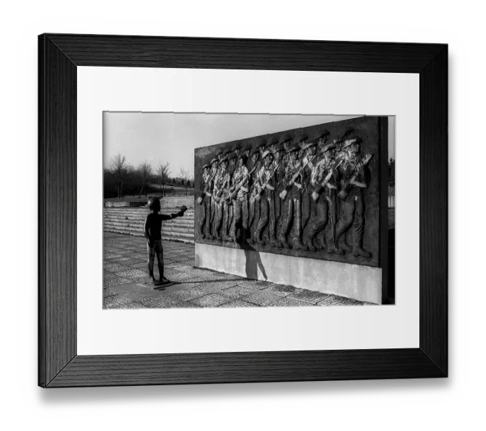 Framed Print : Germany, Berlin, 28 / 11 / 1991, Battle Group Monument
