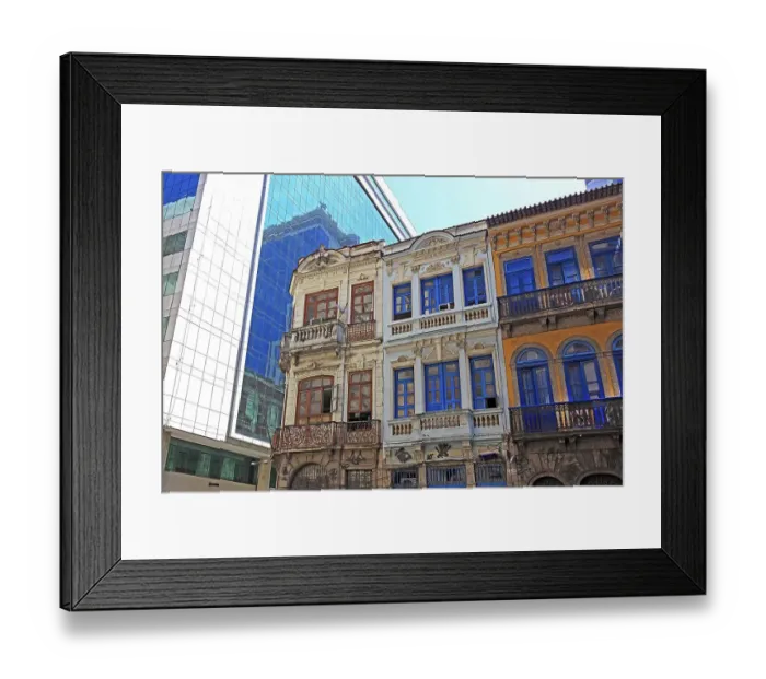 Framed Print : Scene in the Centro district, Rio de Janeiro Framed Print : Scene in the Centro district, Rio de Janeiro