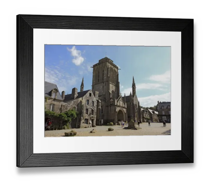 Framed Print : In the medieval village of Locronan Framed Print : In the medieval village of Locronan
