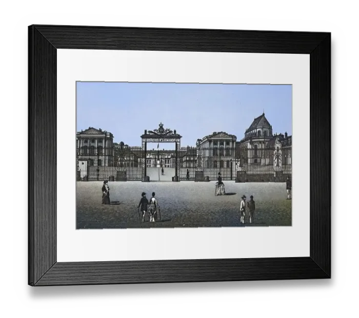 Framed Print : Versailles, Entree et Cour dhonneur du Chateau Framed Print : Versailles, Entree et Cour dhonneur du Chateau