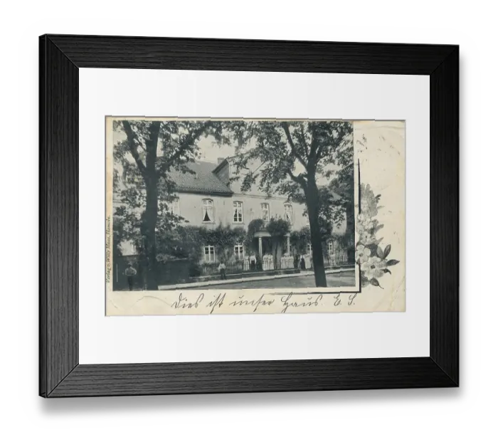Framed Print : House in Hameln, Lower Saxony, Germany