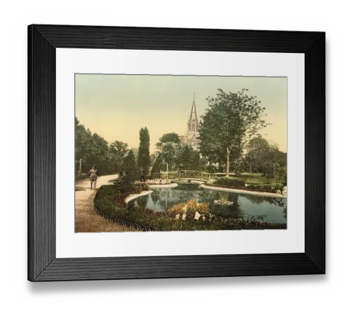Framed Print : Promenade and church of St. Genieve