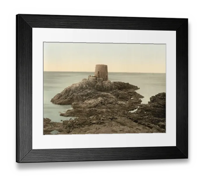 Framed Print : Noirmont point, Jersey, Channel Island in the English Channel in the Bay of Saint-Malo