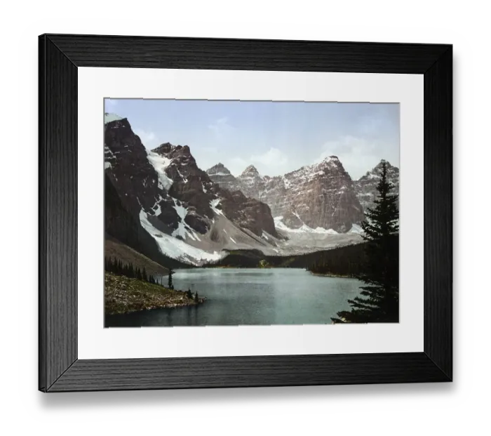 Framed Print : Moraine Lake, a glacially fed lake in Banff National Park