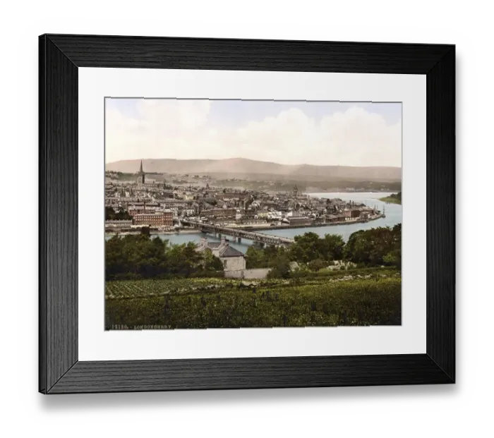 Framed Print : Londonderry, County Derry, Ireland