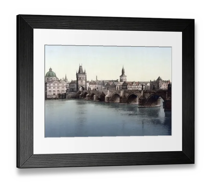 Framed Print : The Charles Bridge in Prague, Czech Republic