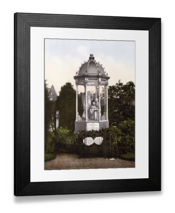 Framed Print : Martyr's Monument, Stirling