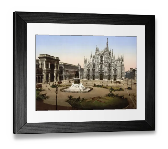 Framed Print : Piazza del Duomo, Milan, Italy