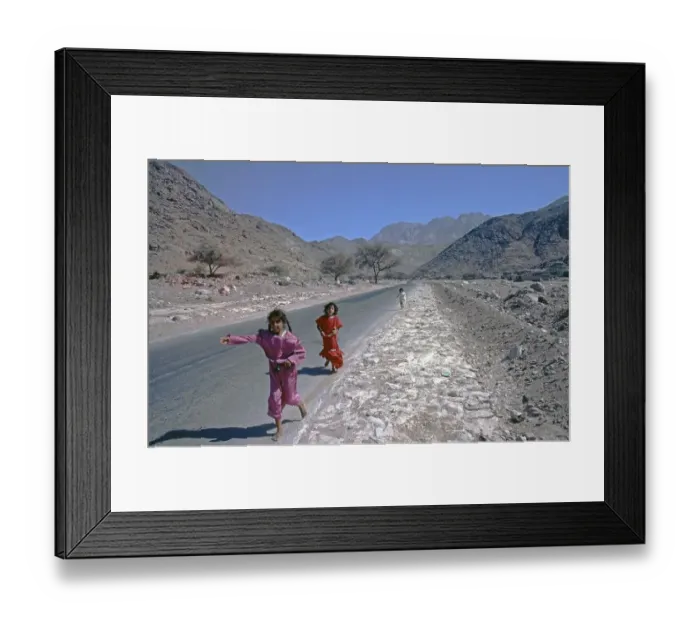 Framed Print : Begging Bedouin children, girl, view of Gebel Serbal, street, Sinai Peninsula, Egypt, September 1989, vintage, retro, old, historical, Africa