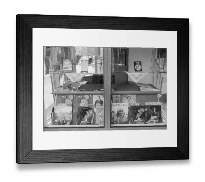 Framed Print : 17.11.1981, GDR, East Berlin, Prenzlauer Berg district, Dunkerstrasse corner Raumerstrasse, closed newspaper kiosk of the Postzeitungsvertrieb (PVZ) of the GDR, assortment: mainly magazines from the Soviet Union East Berlin, Berlin-Prenzlauer Berg