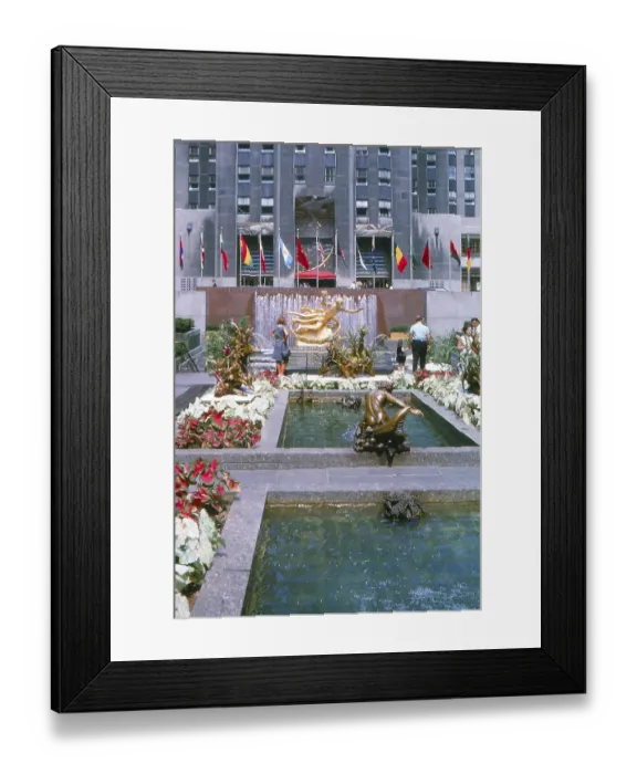 Framed Print : New York in 1966, Manhattan, Rockefeller Centre, Lower Plaza