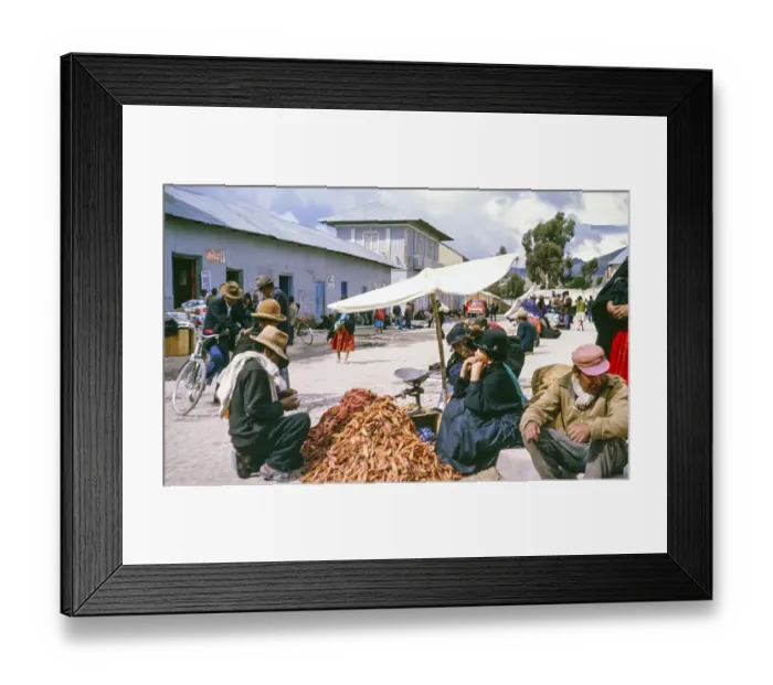 Framed Print : Subtitle: Border town Peru possibly Puno, Peru, South America, 1962 Street market with a pile of chilli peppers, South America Framed Print : Subtitle: Border town Peru possibly Puno, Peru, South America, 1962 Street market with a pile of chilli peppers, South America